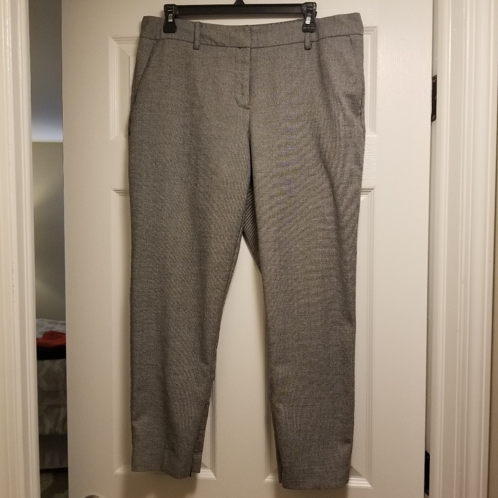Worthington Modern Fit crop pants - Size 12